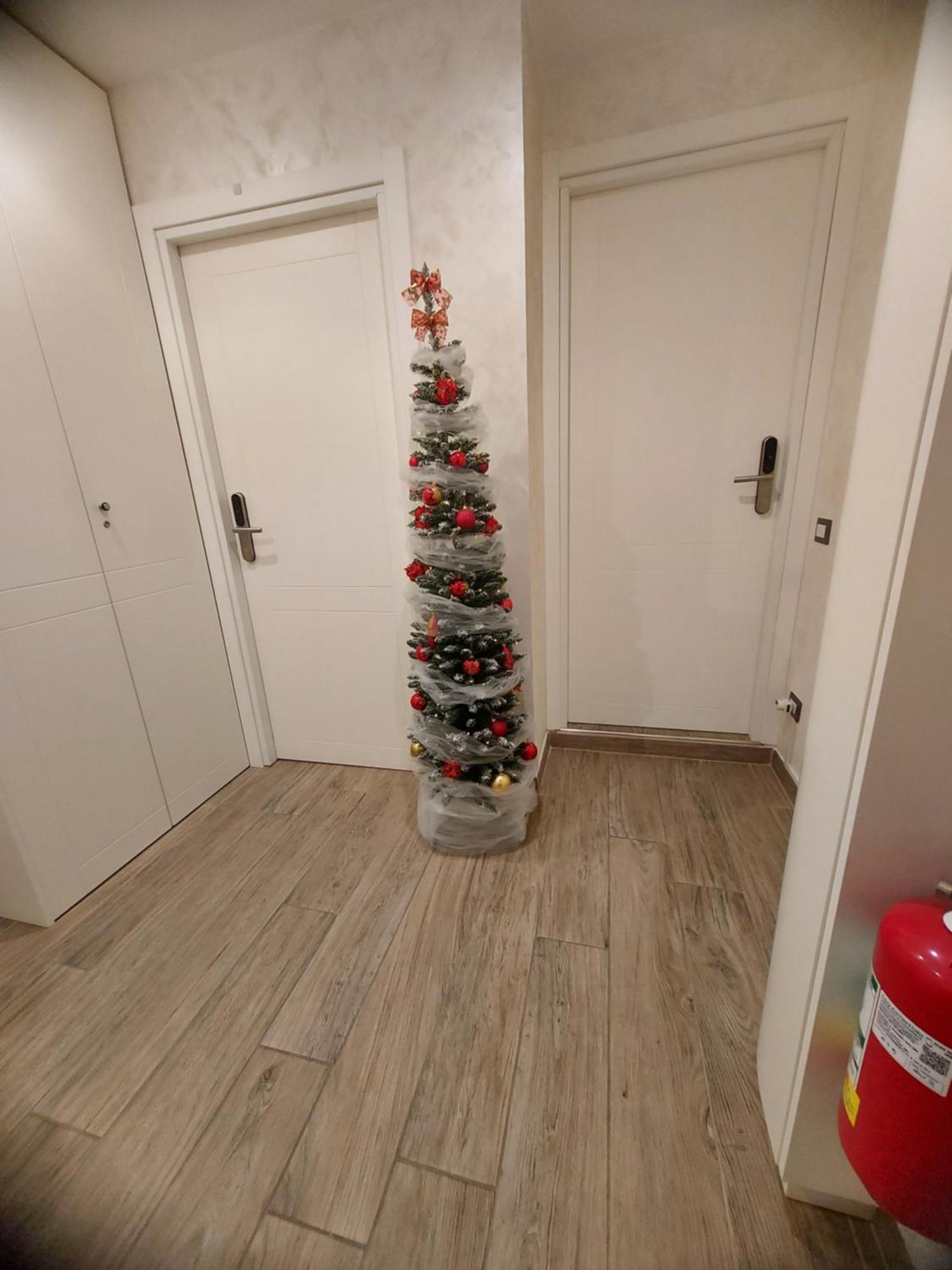 Domus Cinecitta Bed & Breakfast Rome Bagian luar foto