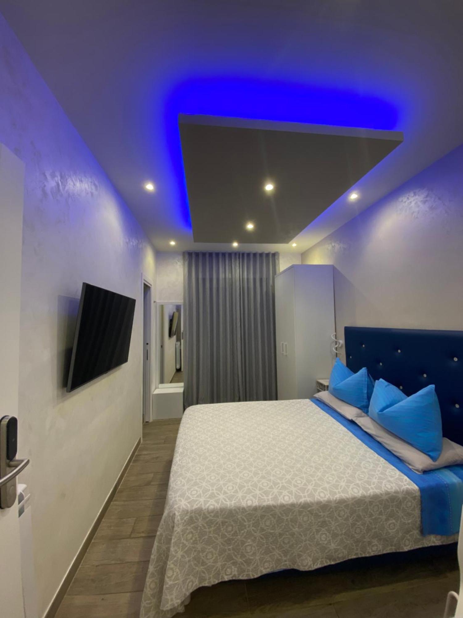 Domus Cinecitta Bed & Breakfast Rome Bagian luar foto